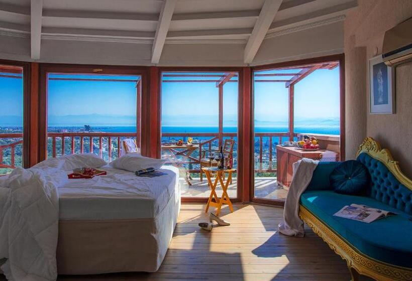 اتاق استاندارد با تخت بزرگ, Aeneas