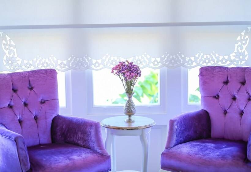 جناح, Alacati Balbadem