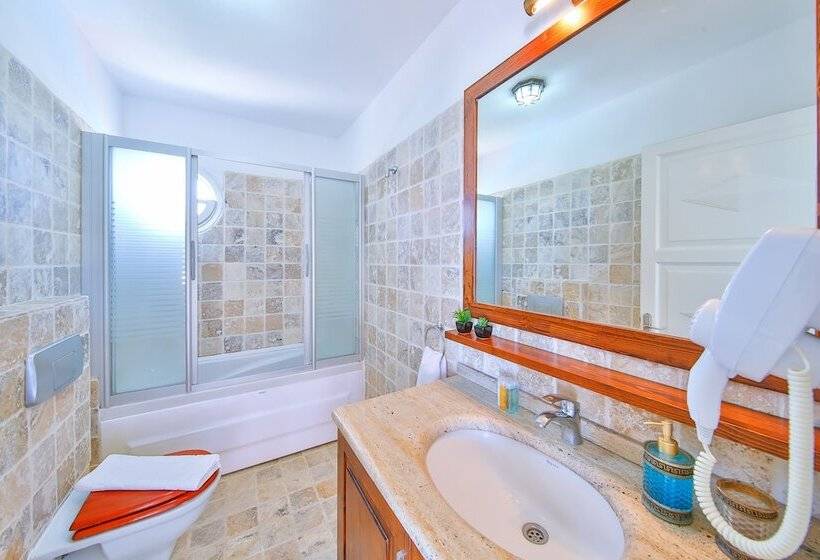 جناح, Alacati Balbadem