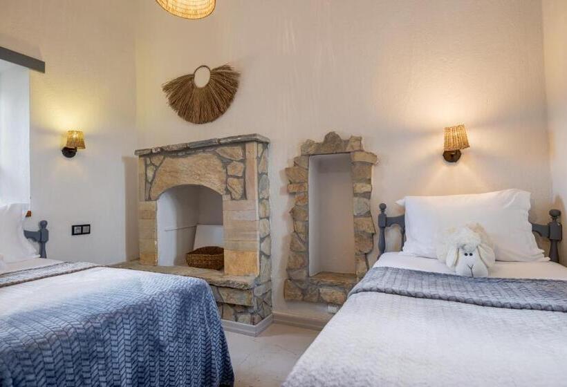 اتاق خانوادگی, Aral Tatil Ciftligi