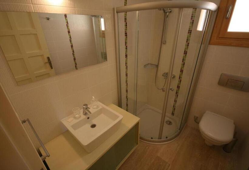 1 Schlafzimmer Apartment, Begonvil