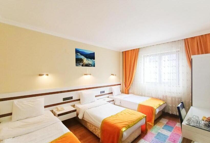 اتاق استاندارد سه نفره, Ceylan