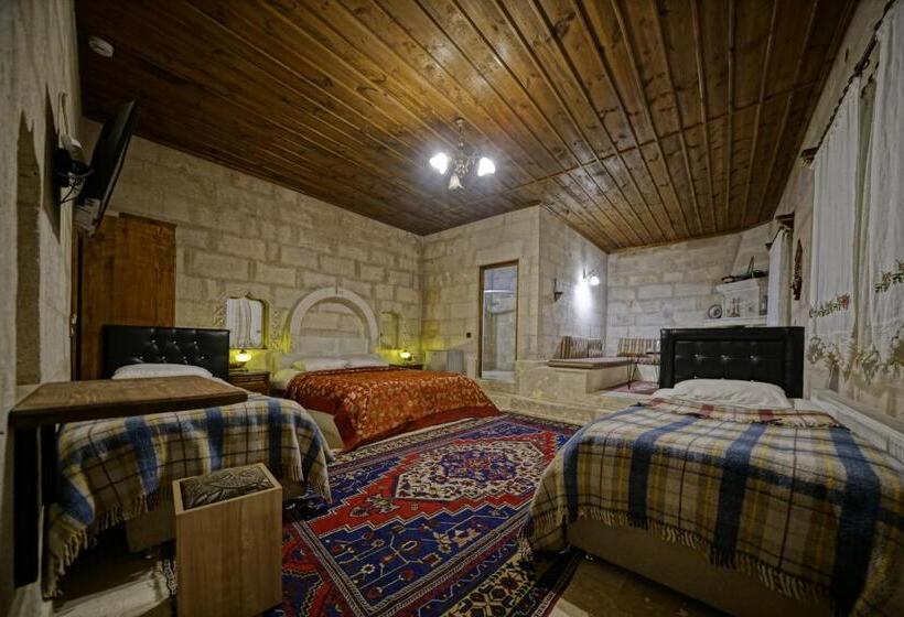 Family Room, Gerdis Evi