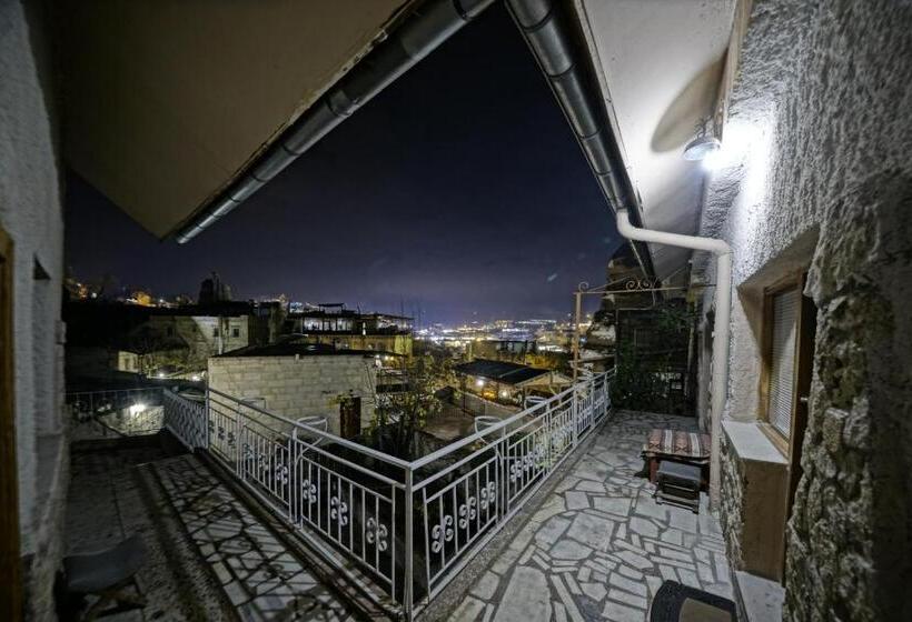 Habitació Deluxe amb Balcó, Gerdis Evi