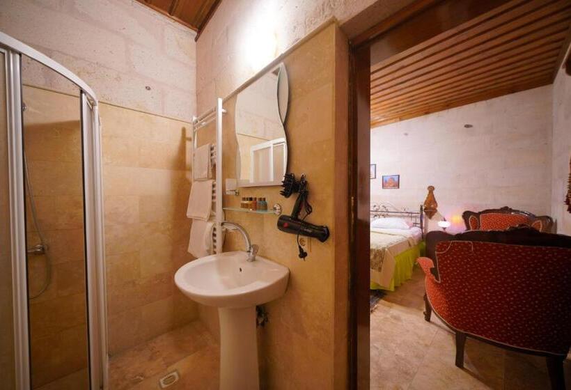 Habitació Estàndard, Gerdis Evi