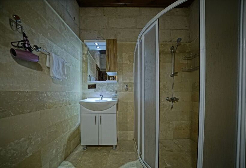 Habitació Deluxe, Gerdis Evi