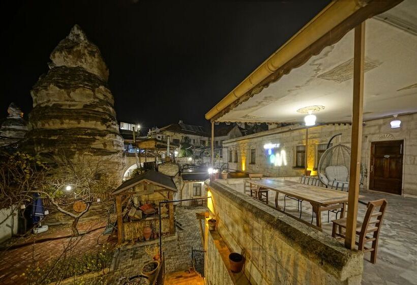 Habitació Deluxe, Gerdis Evi