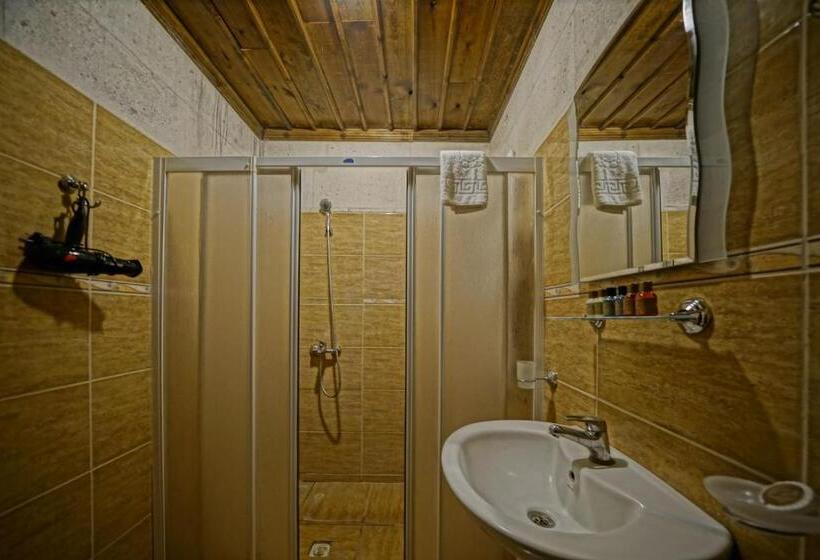 Habitació Estàndard, Gerdis Evi