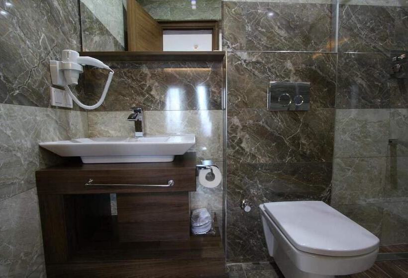 Номер Стандарт, Inciler