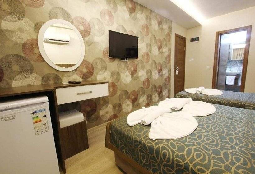 Номер Стандарт Трехместный, Inciler