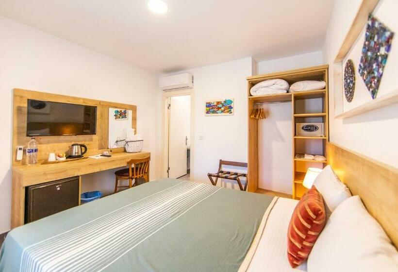 חדר אקונומי, Kefi Beach & Suites