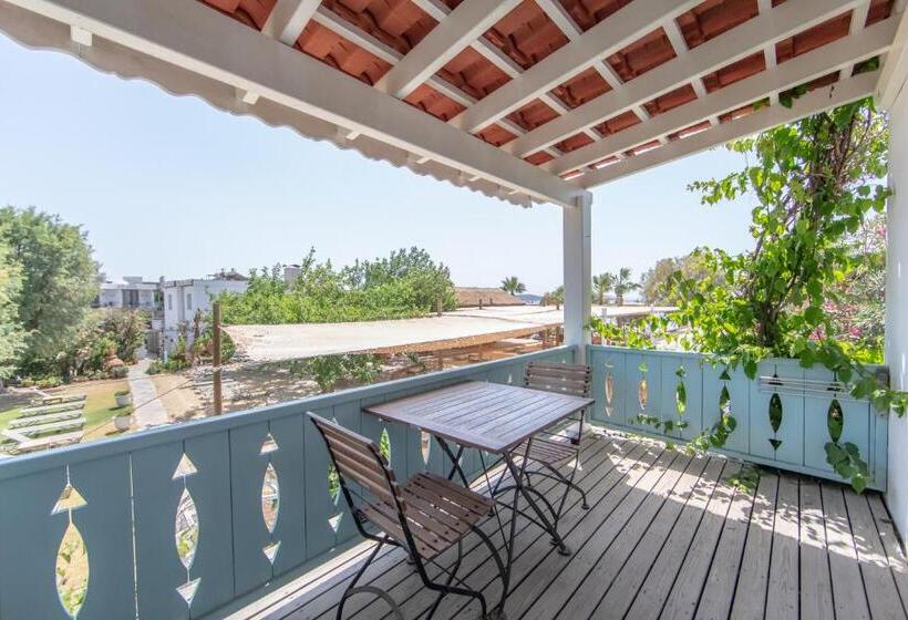 סוויטת סופריור נוף לים, Kefi Beach & Suites