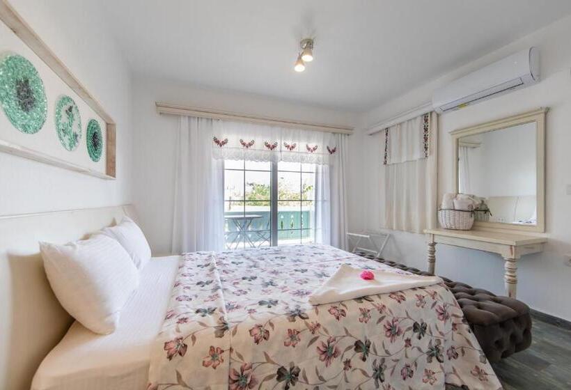 סוויטת סופריור נוף לים, Kefi Beach & Suites