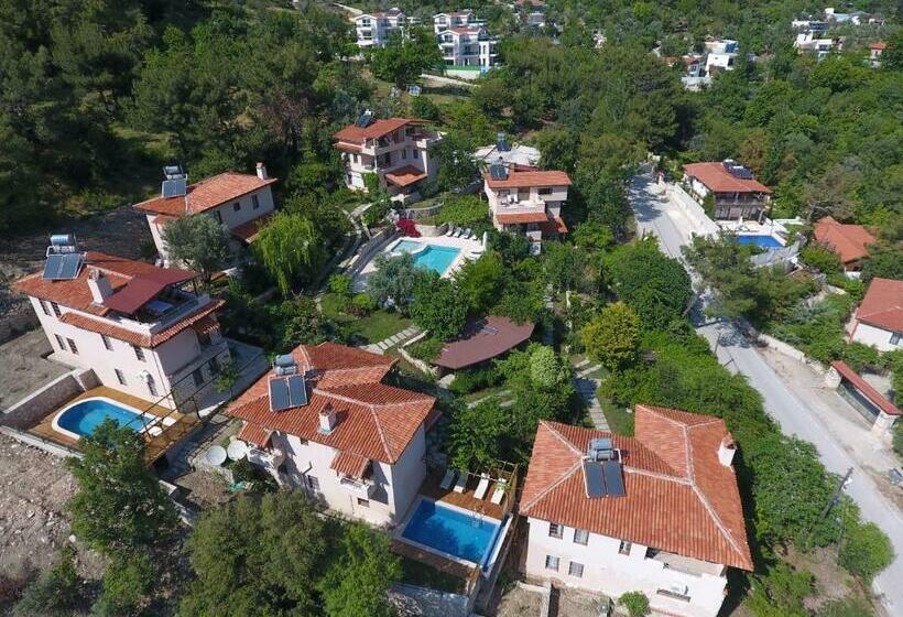 ویلای 3 خوابه, Kleo Cottages