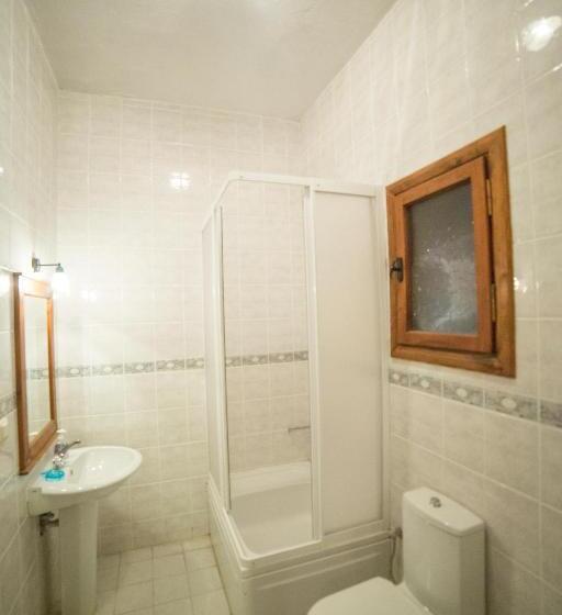ویلای 2 خوابه, Kleo Cottages
