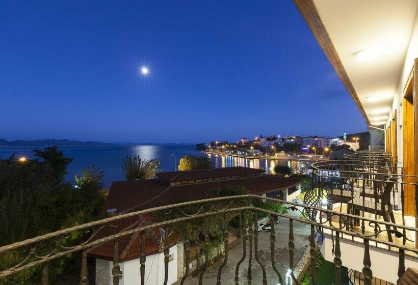 Quarto Estandar Vista Mar com Sacada, Kumluk Otel