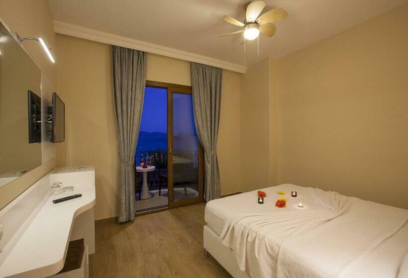 Quarto Estandar Vista Mar com Sacada, Kumluk Otel