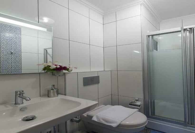 Quarto Estandar Vista Mar com Sacada, Kumluk Otel