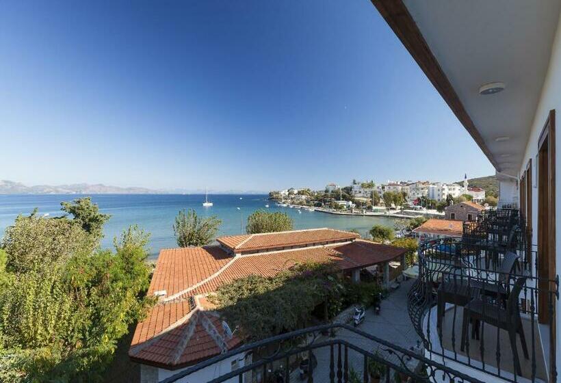 Quarto Deluxe Vista Mar, Kumluk Otel