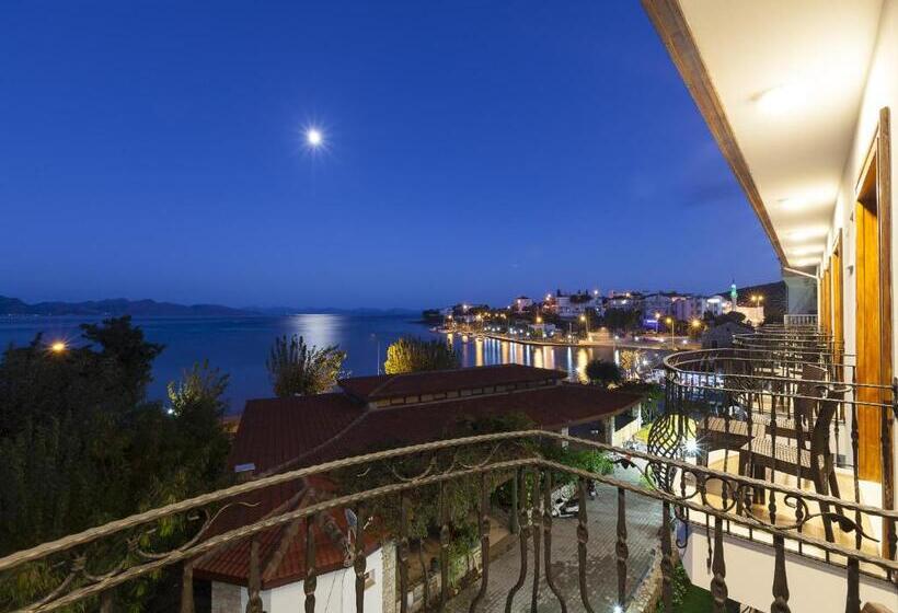 豪华海景房, Kumluk Otel