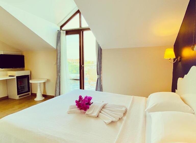 Suíte Deluxe, Kumluk Otel