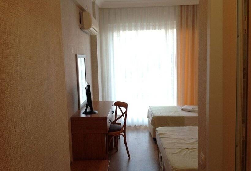 Номер Стандарт Трехместный, Mood Beach