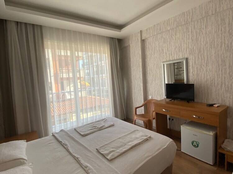 Четырехместный Номер Стандарт, Mood Beach