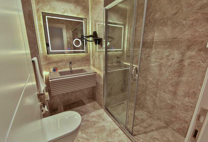 غرفة قياسية, Seymen