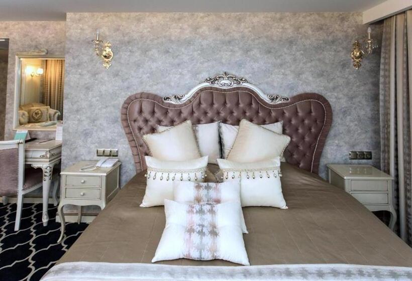 디럭스 스위트, Sinema Hotel Ordu