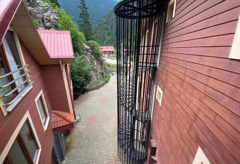 2 Bedrooms Apartment River View, Uzungol Soylu
