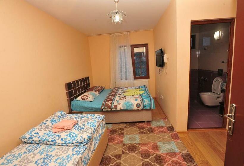 סוויטה עם נוף לנהר, Cam Hotel & Restaurant 2