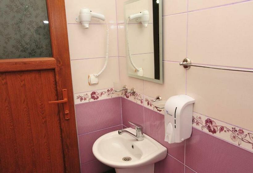 סוויטה עם נוף לנהר, Cam Hotel & Restaurant 2