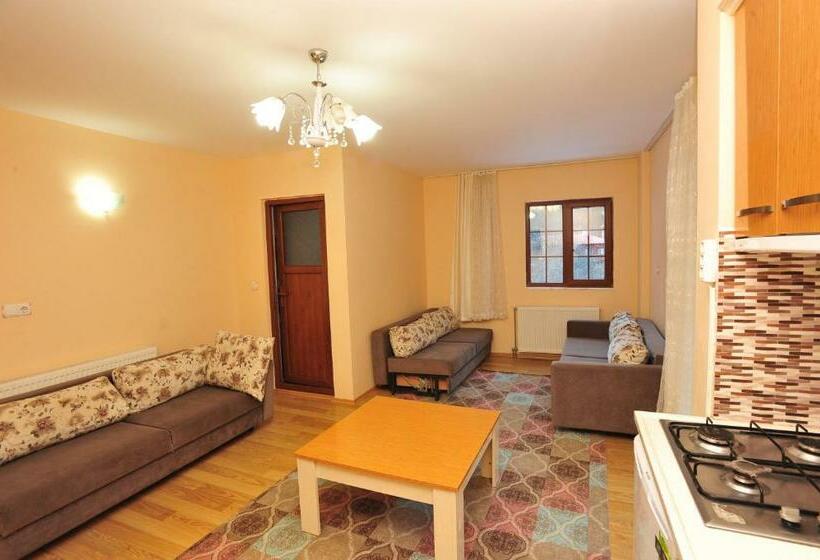 סוויטה עם נוף לנהר, Cam Hotel & Restaurant 2