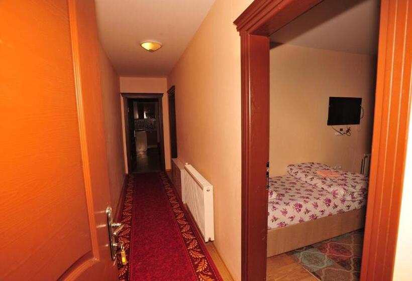 סוויטה עם נוף לנהר, Cam Hotel & Restaurant 2