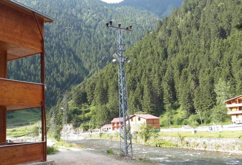 חדר סטנדרט נוף להרים, Cam Hotel & Restaurant 2