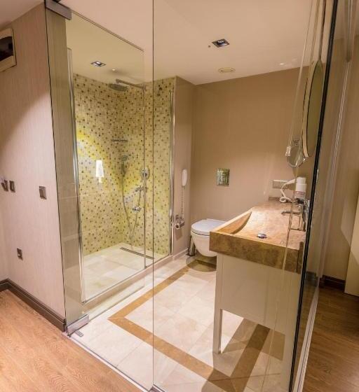 اتاق لوکس, Sinema Hotel Ordu