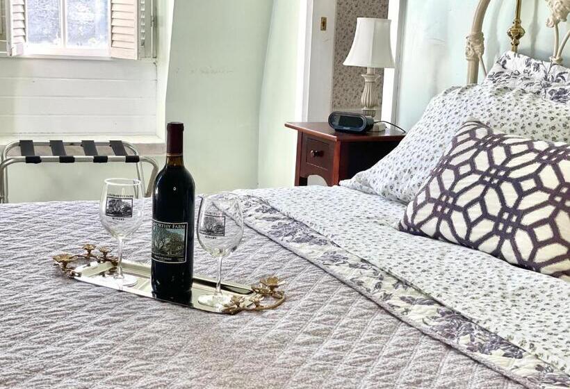 اتاق استاندارد, The Langworthy Inn & Winery
