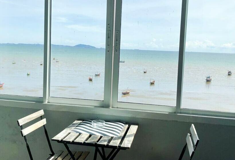 Номер Стандарт Вид на Море, Betta Hostel