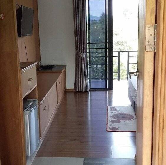 Номер Superior, Chiang Khong Hill