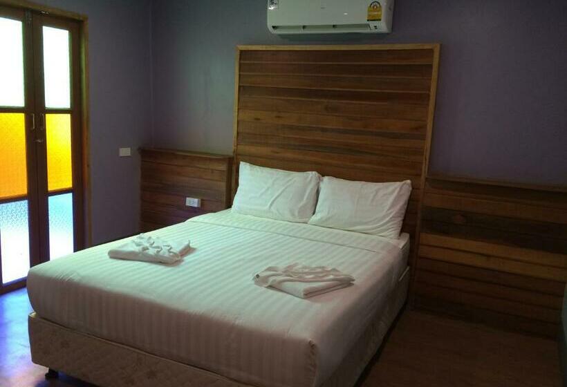 غرفة سوبيريور مطلة على الجبل, Apple Beachfront Resort