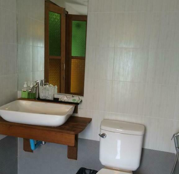 غرفة سوبيريور مطلة على الجبل, Apple Beachfront Resort