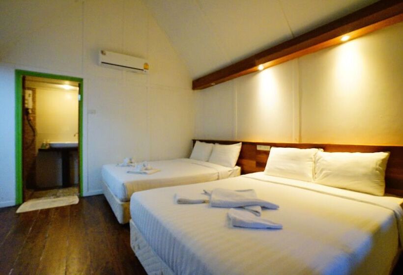 غرفة عائلية, Apple Beachfront Resort