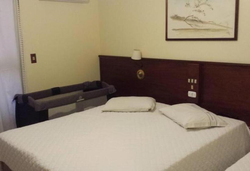 프리미엄 4인룸, Araçá