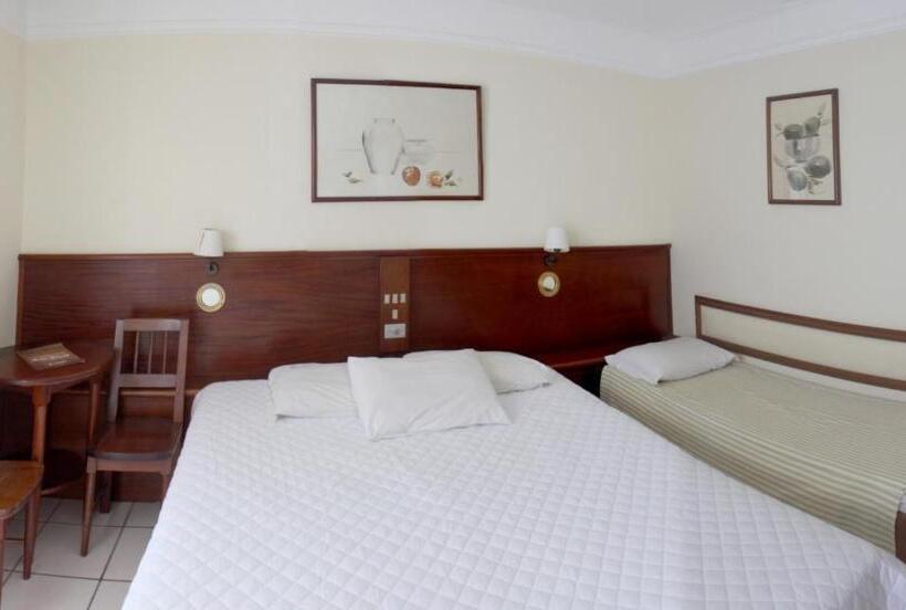 프리미엄 4인룸, Araçá