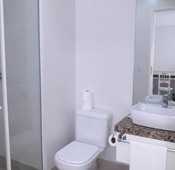 디럭스 패밀리 룸, Araçá