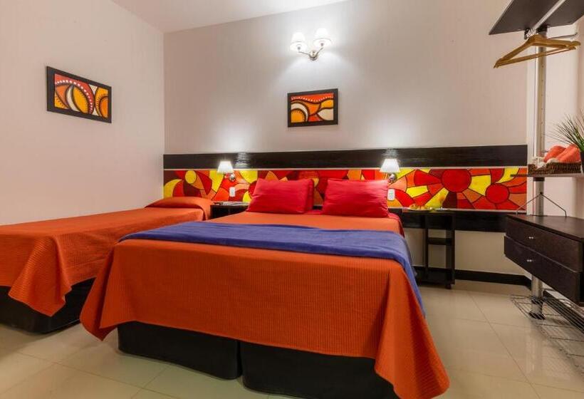 标准三人间, Calimera