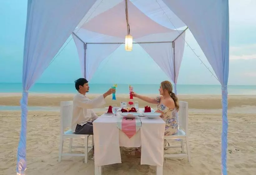 Perhesviitti, Chaolao Tosang Beach