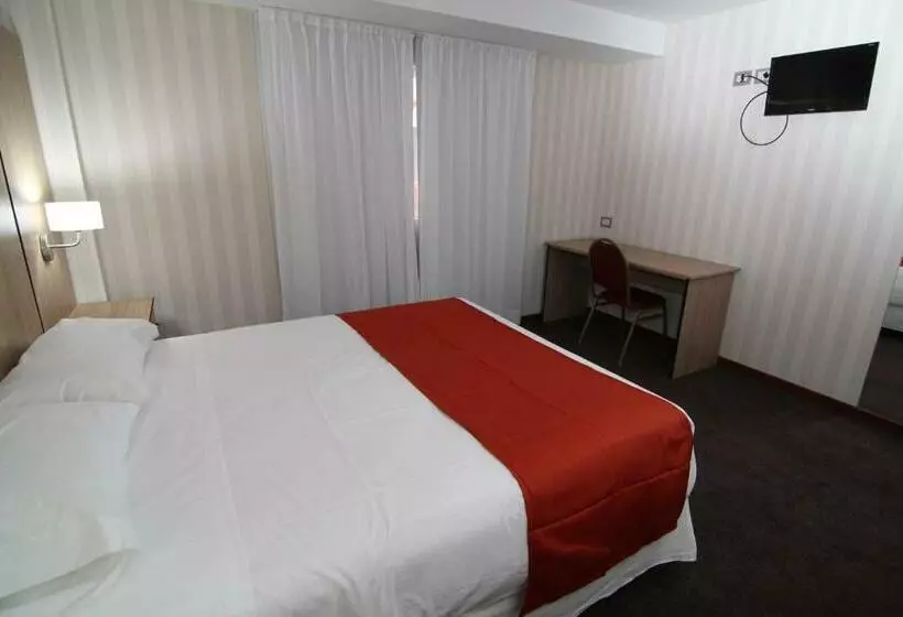 اتاق سوپریور یک تخته, El Cortijo