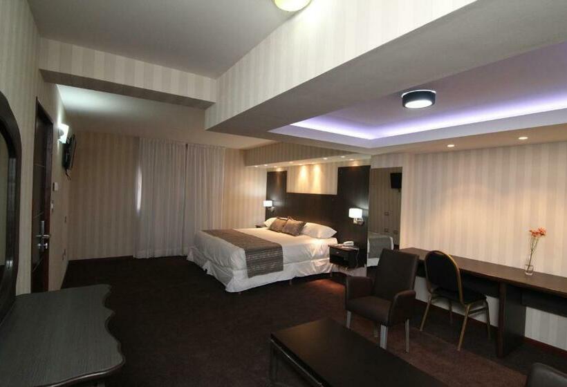 סוויטה, El Cortijo