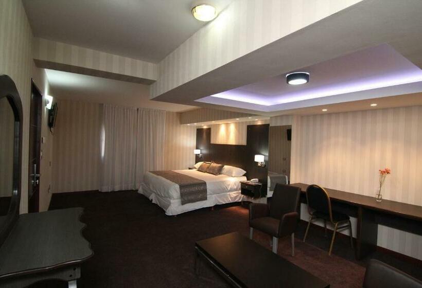 סוויטה, El Cortijo